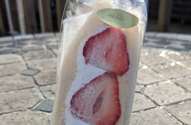 特製いちごサンド